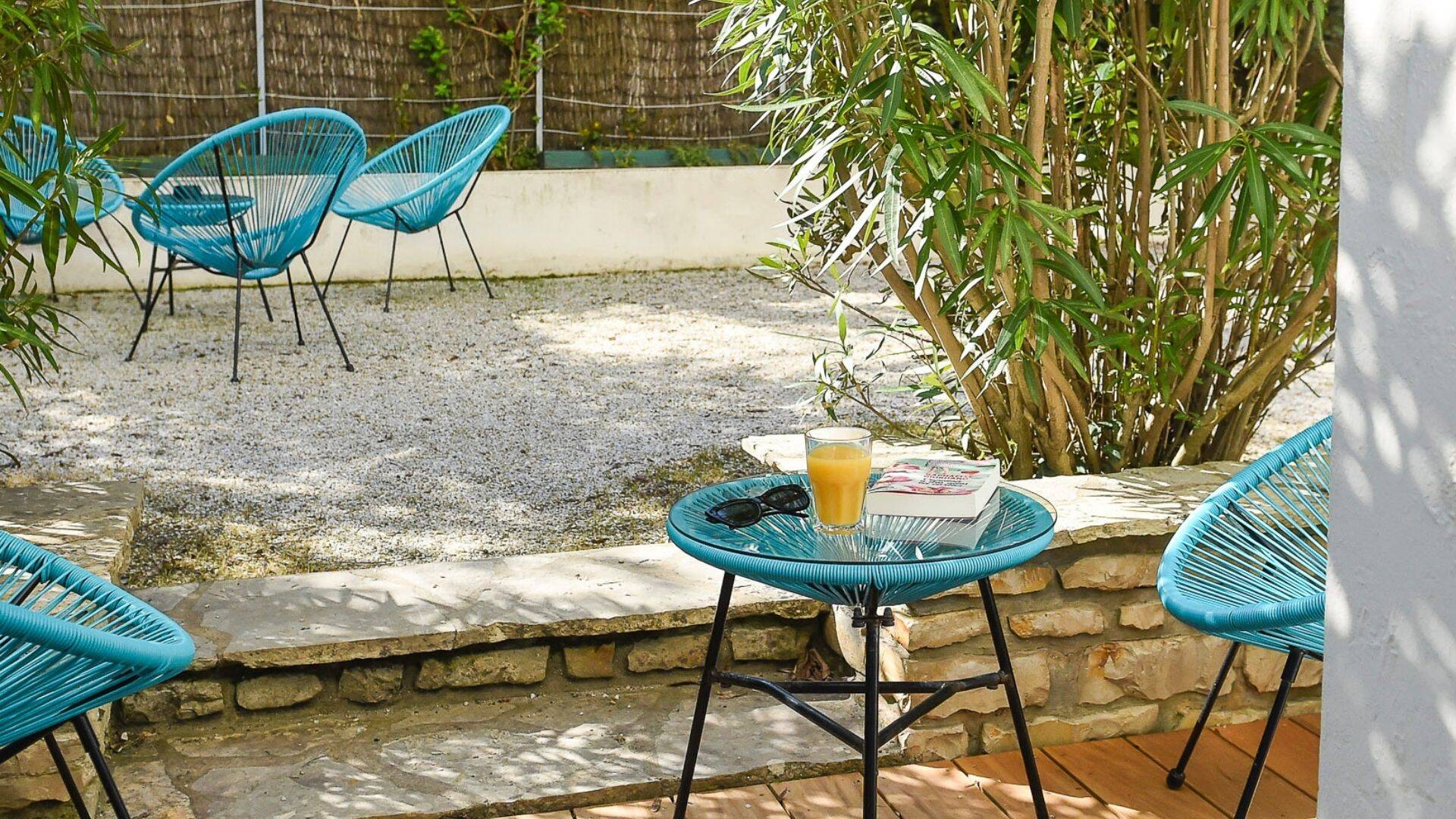 terrasse de la chambre double saint palais sur mer